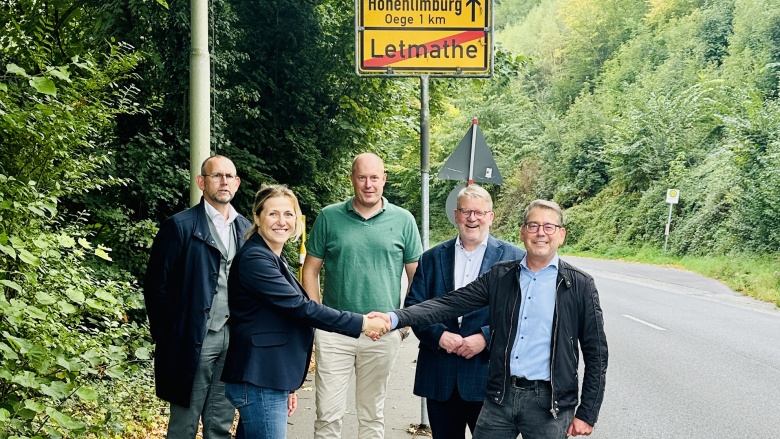 Das Bild zeigt Thorsten Grote, Isabel Röber, Fabian Tigges, Jörg Klepper und Karsten Meininghaus.