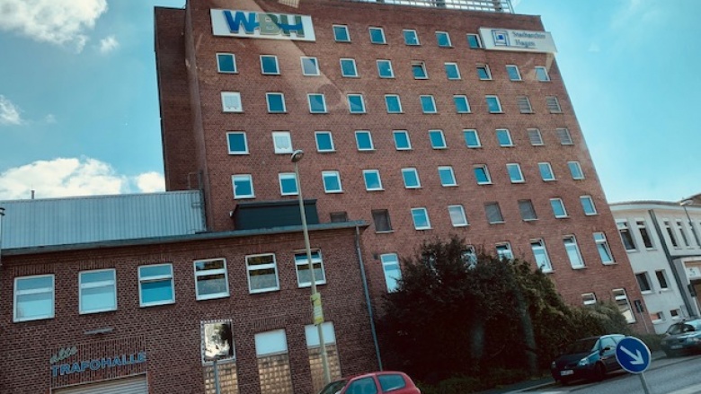 WBH bleibt unter Kontrolle Das Bild zeigt das WBH-Gebäude in der Eilper Straße