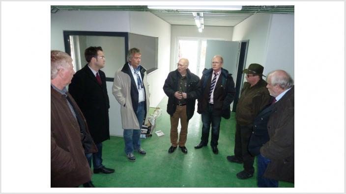 Delegation besucht Tierheim-Baustelle